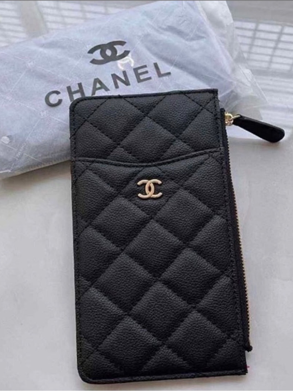 Gwp Chanel Black Quilted Card  Zip Holder With Gold Cc